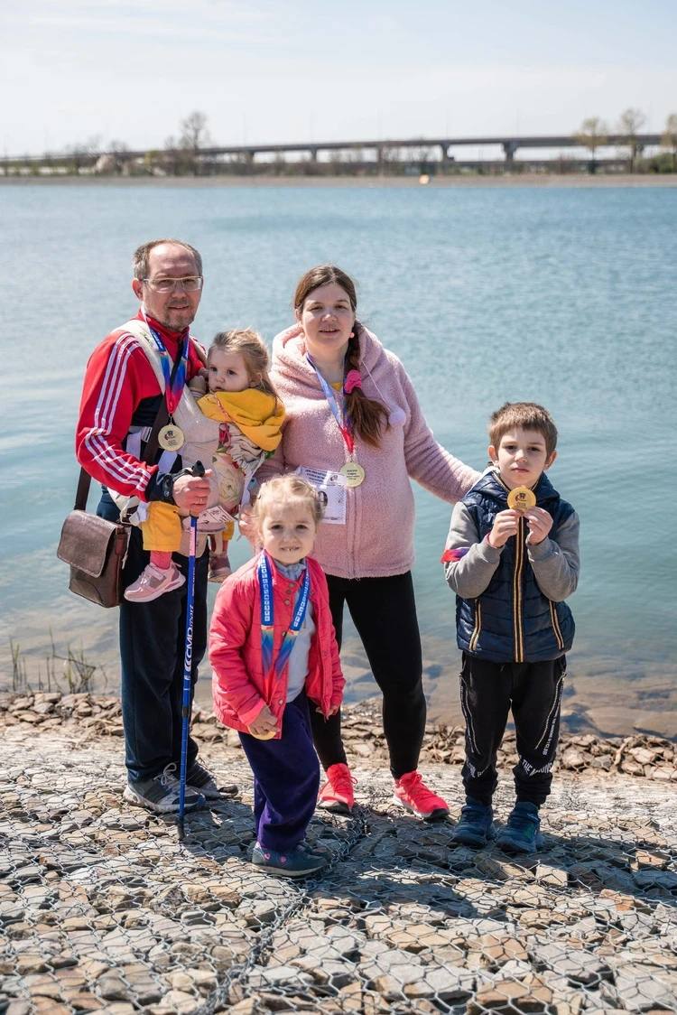 Многодетный психолог из Ростова рассказала, как решилась на большую семью