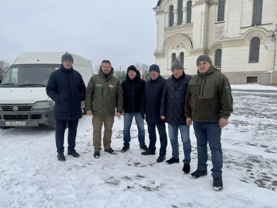 Депутат Законодательного Собрания Ростовской области Борис Гуркин вместе с коллегами, представителями бизнес - сообщества Новочеркасска, а также при поддержке Ростовского отделения Народного фронта передал автомобиль «Фиат...