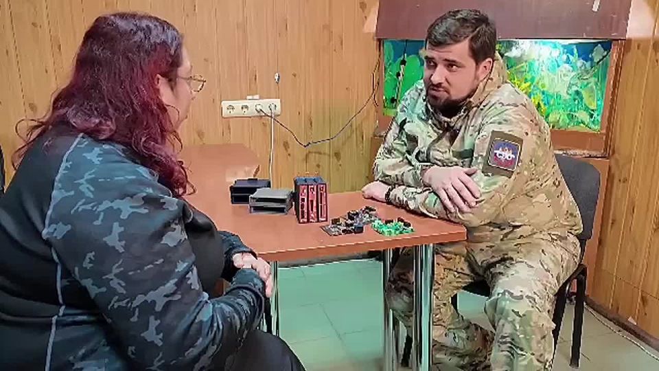 Герои тишины. Эпизод 3. Герой третьего сюжета проекта «Герои тишины» — цикла материалов о людях, которые, преодолевая личные трудности, посвятили свою жизнь помощи другим, — Василий Тарасов, ветеран СВО из Луганска