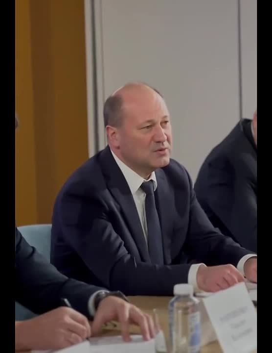 ��������� �������: � ������� ������ ��������� ������-��-���� ������ �������� ���� � ������� ������������� ��������� ����� ������