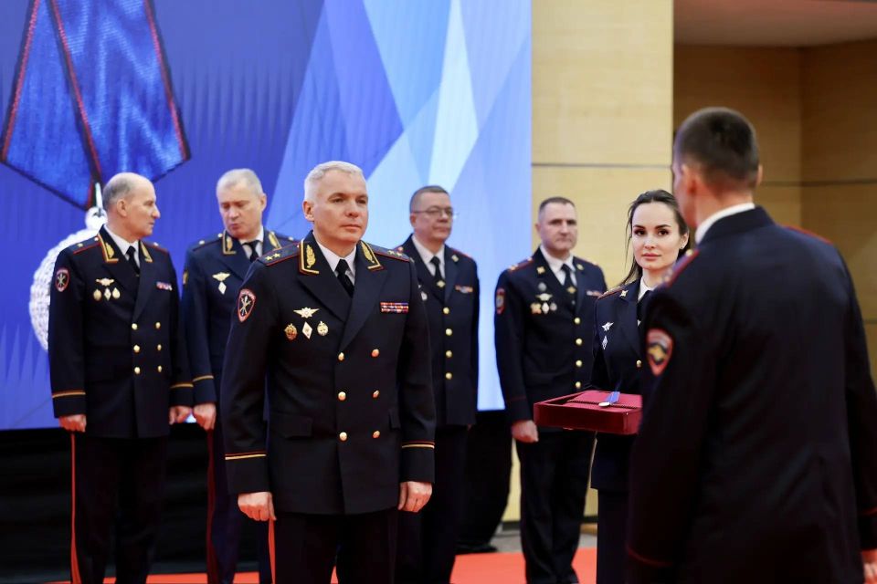 � ������� ������� ������ ������������� ��������� �����������