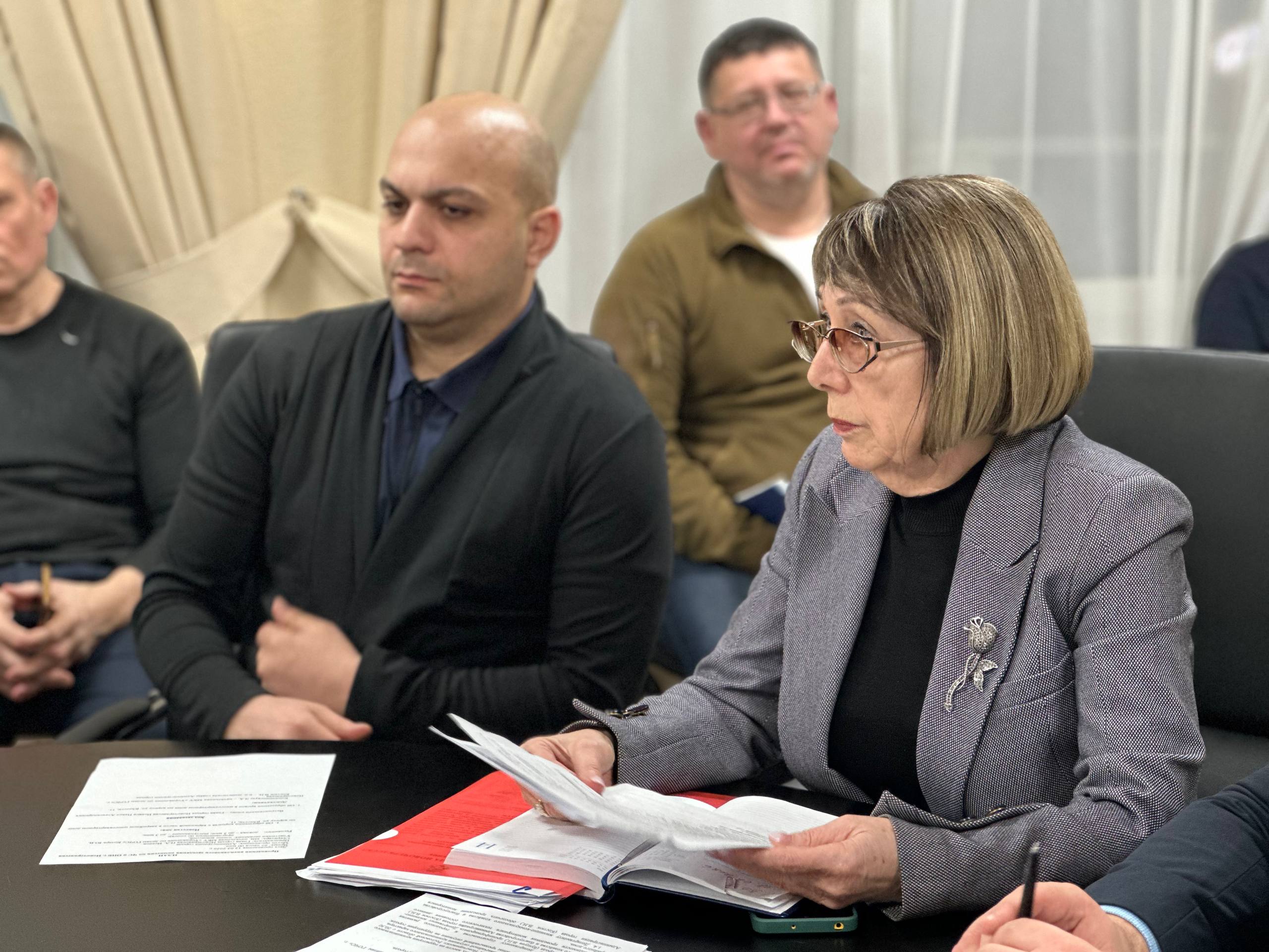 Вчера в многоквартирном доме по адресу: улица Юности, дом 11, расположенном в микрорайоне Донском, произошло частичное обрушение кровли Вчера в многоквартирном доме по адресу: улица Юности, дом 11, расположенном в микрорайоне Донском, произошло частичное обрушение кровли