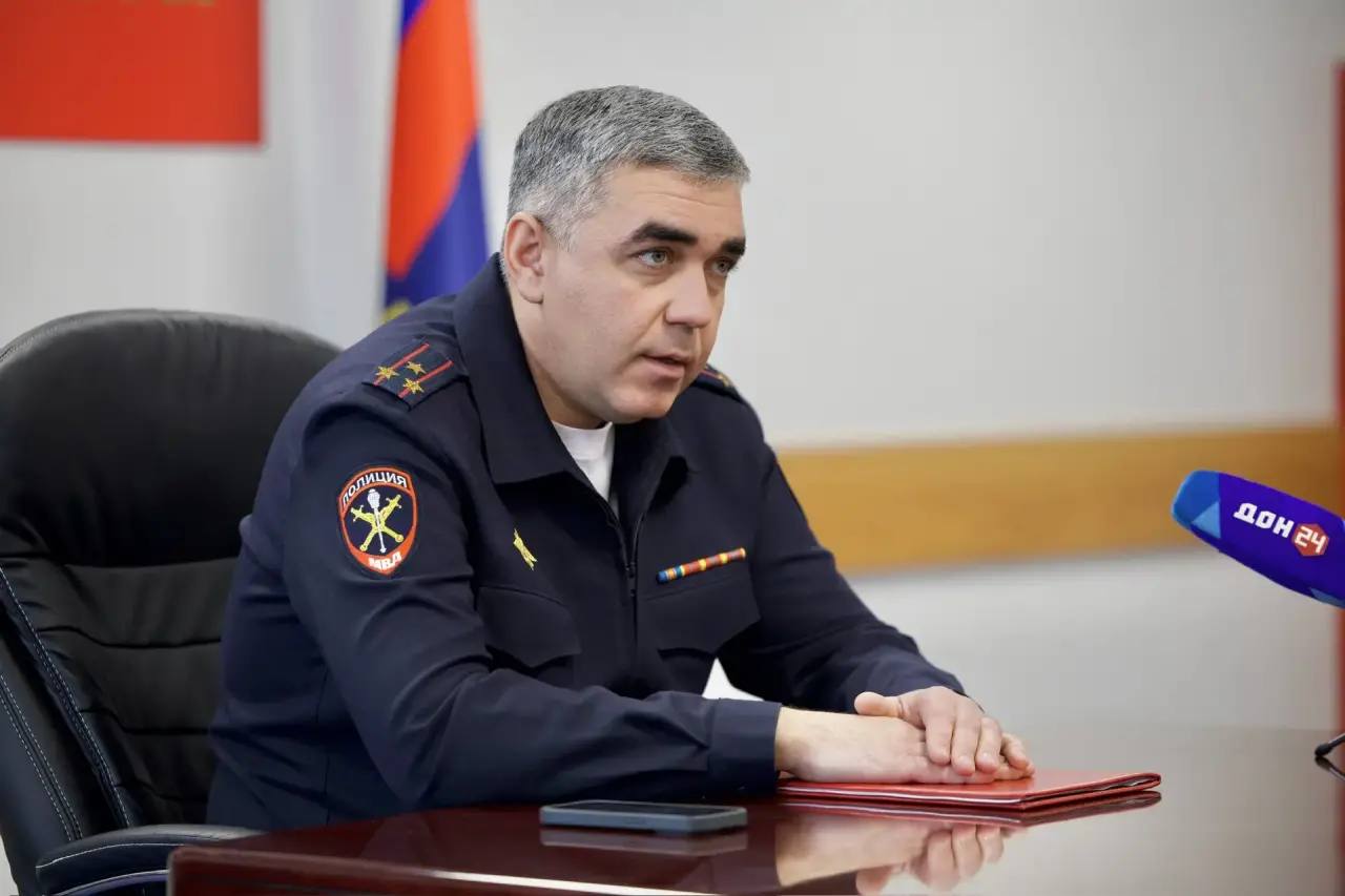 Полковник полиции Виктор Марунчак: подразделения по вопросам миграции Ростовской области подвели итоги работы за 2025 год