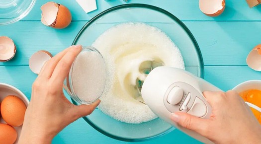 Различия между безе и меренгой: что нужно знать