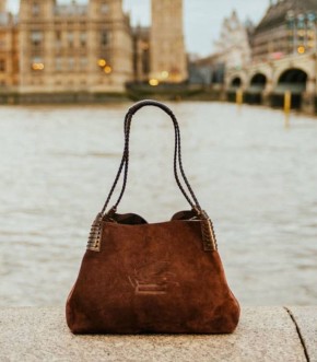 Почему сумка Libra ETRO завоевала сердца фэшн-блогеров