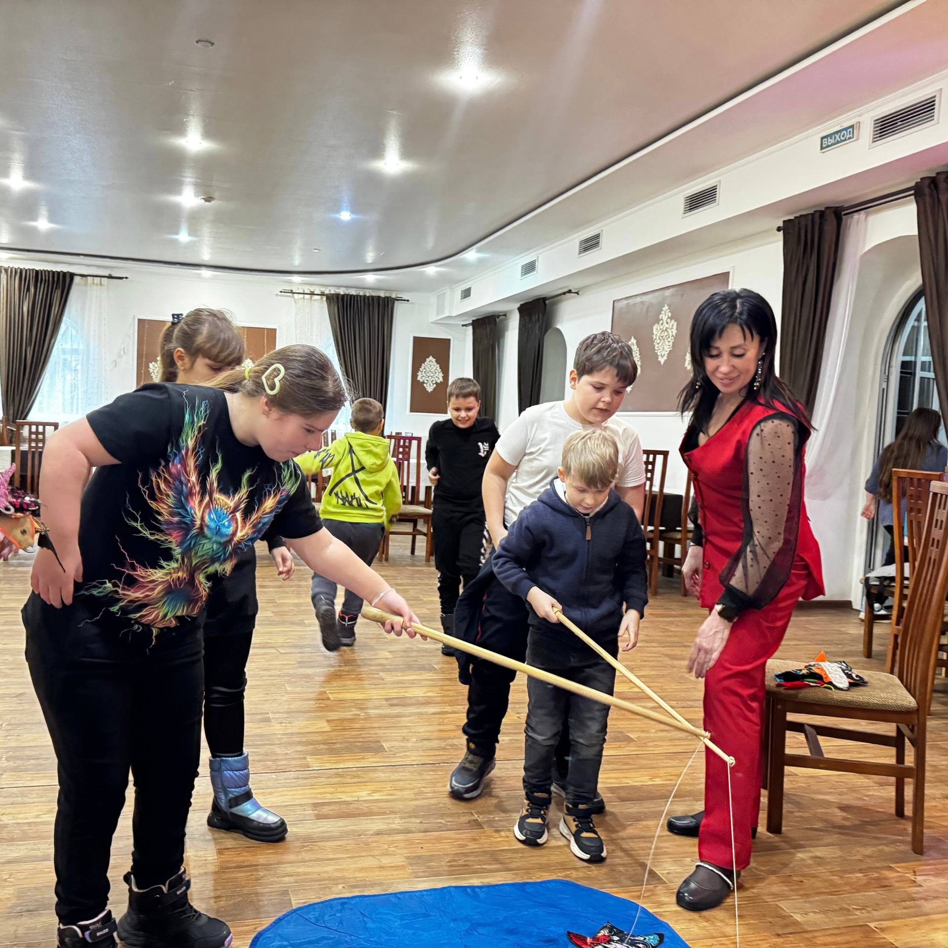 14 февраля в Новочеркасске Городской Дом Культуры и Первичная профсоюзная организация студентов и аспирантов Донского ГАУ провели мероприятие «Семья под крылом» 14 февраля в Новочеркасске Городской Дом Культуры и Первичная профсоюзная организация студентов и аспирантов Донского ГАУ провели мероприятие «Семья под крылом»