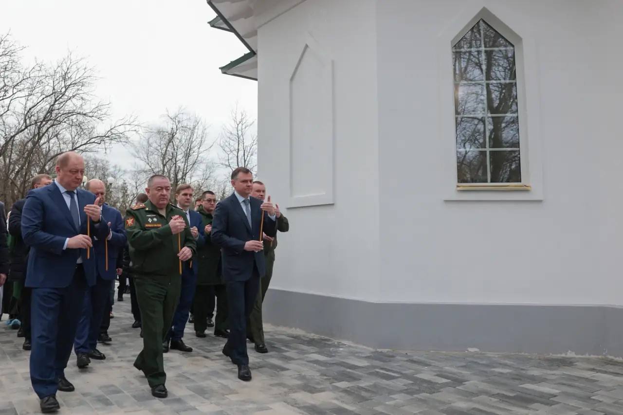 Юрий Слюсарь: Сегодня в Ростовском военном госпитале освятили православный храм Юрий Слюсарь: Сегодня в Ростовском военном госпитале освятили православный храм