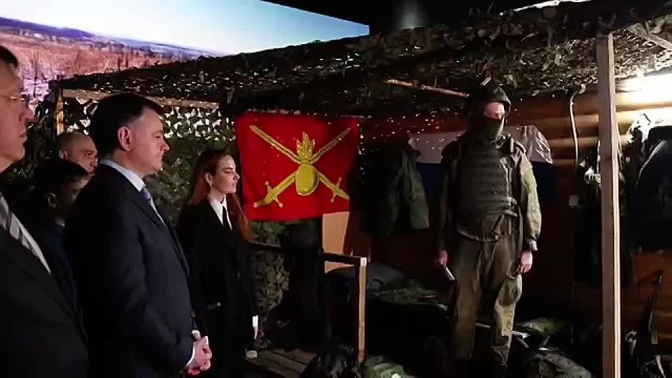 Юрий Слюсарь: В Ростове открылась выставка «Знание.Герои», посвящённая подвигам участников специальной военной операции