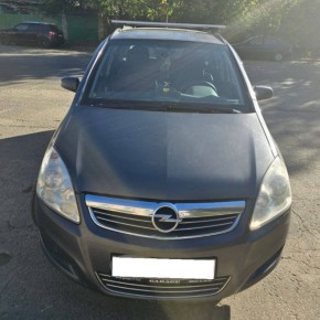 500 �.�. Opel Zafira, 2008 �.�