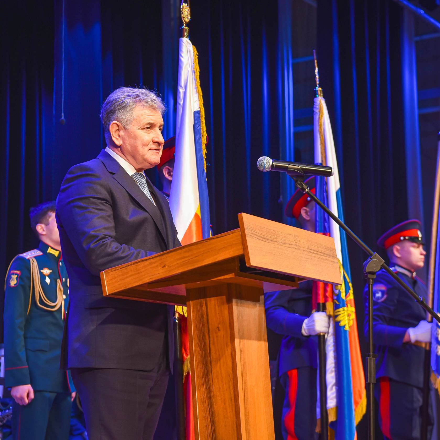 19 февраля, в канун Дня защитника Отечества, в концертном зале ЮРГПУ (НПИ) состоялись торжественное собрание и концерт 19 февраля, в канун Дня защитника Отечества, в концертном зале ЮРГПУ (НПИ) состоялись торжественное собрание и концерт