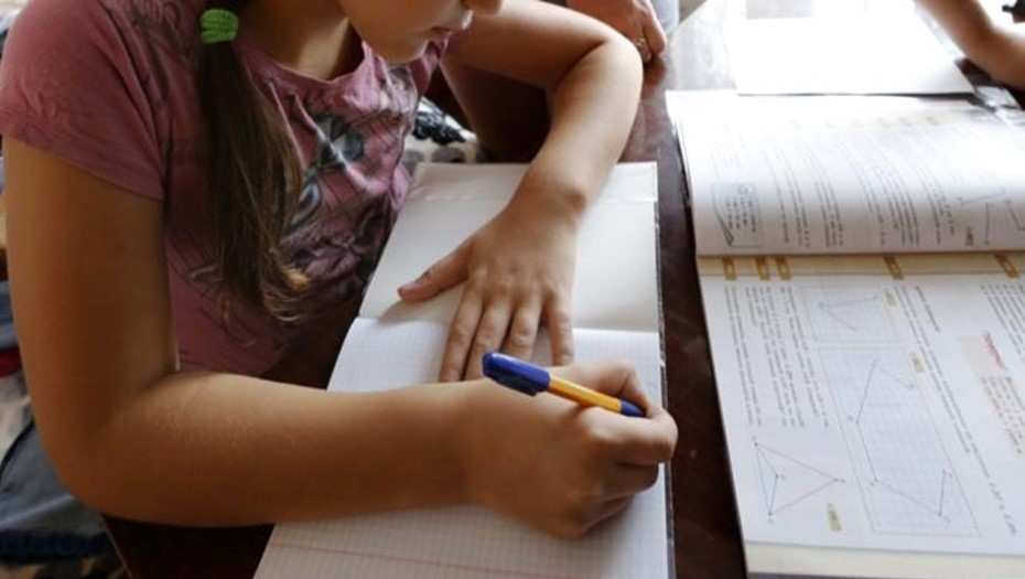 Роскомнадзор получит право блокировать готовые домашние задания в интернете