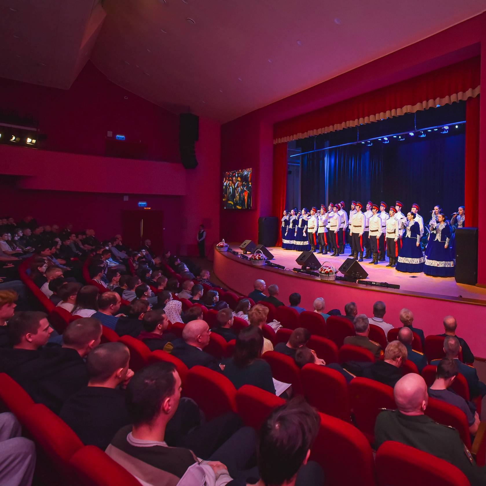 19 февраля, в канун Дня защитника Отечества, в концертном зале ЮРГПУ (НПИ) состоялись торжественное собрание и концерт 19 февраля, в канун Дня защитника Отечества, в концертном зале ЮРГПУ (НПИ) состоялись торжественное собрание и концерт