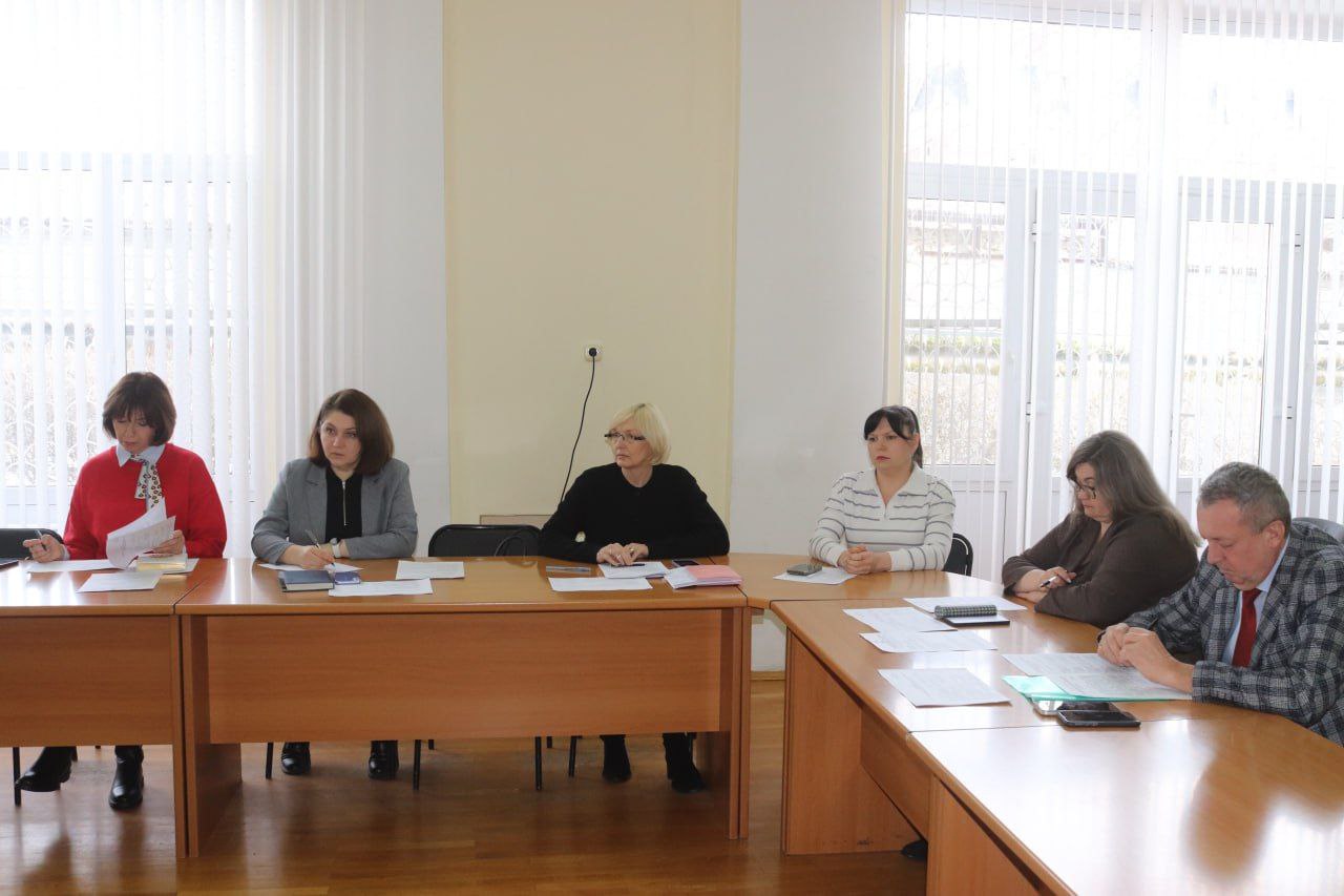 В Шахтах состоялось заседание Комиссии по чрезвычайным ситуациям и обеспечению пожарной безопасности В Шахтах состоялось заседание Комиссии по чрезвычайным ситуациям и обеспечению пожарной безопасности