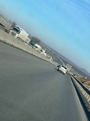 Трассу М4 «Дон» в районе Шахт сковала 10-километровая пробка