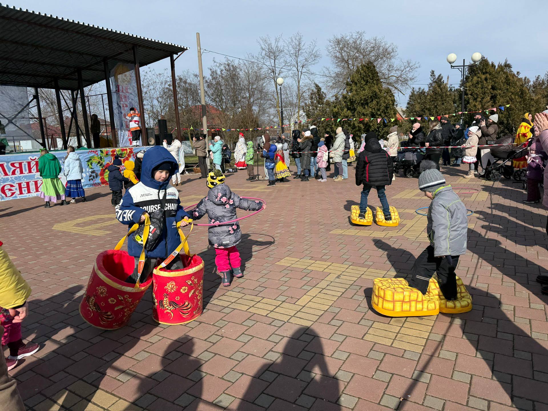 Сегодня начали день в Николо-Матроновском храме Батайска – на службе в Прощёное воскресенье Сегодня начали день в Николо-Матроновском храме Батайска – на службе в Прощёное воскресенье
