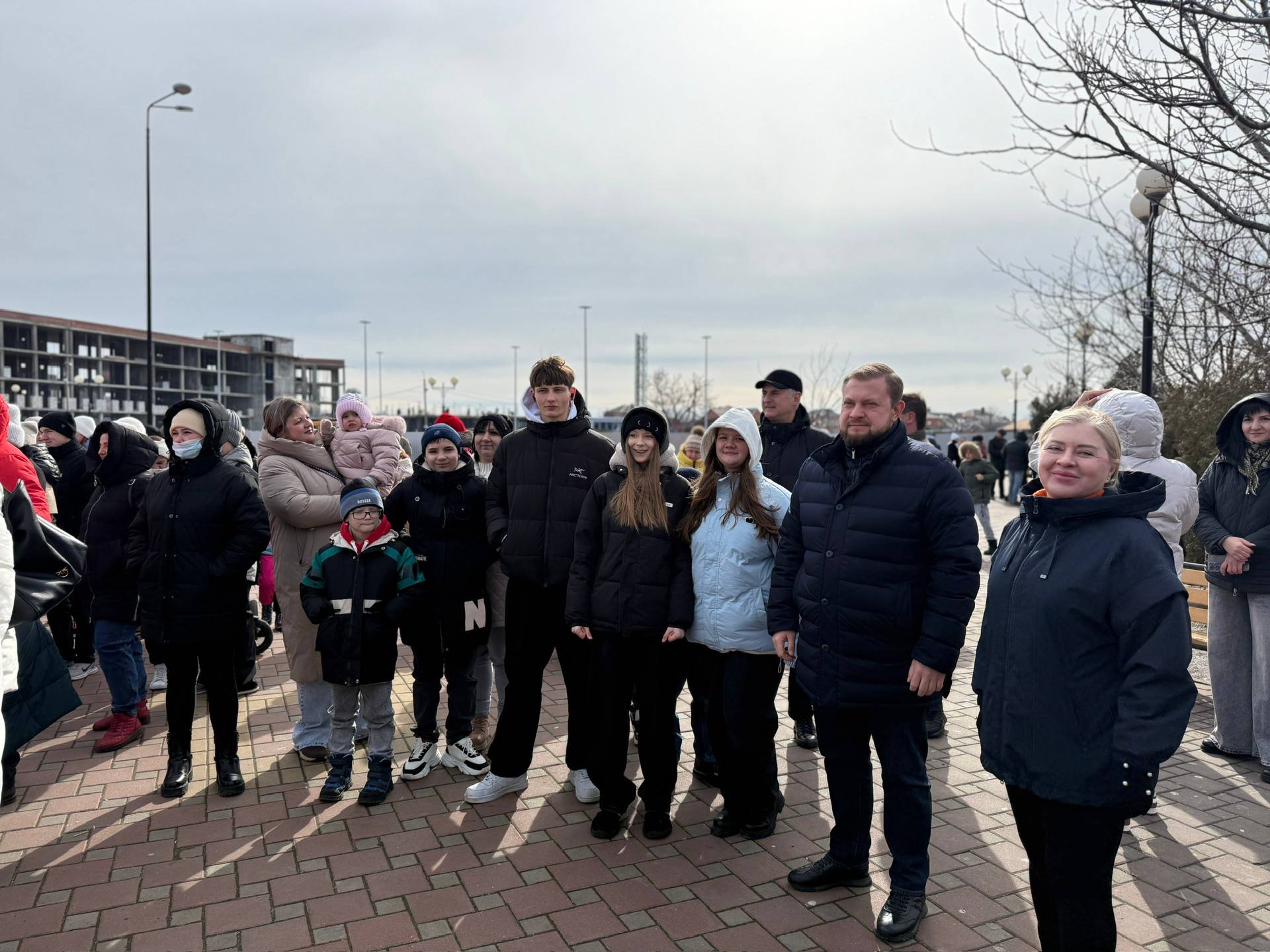 Сегодня начали день в Николо-Матроновском храме Батайска – на службе в Прощёное воскресенье Сегодня начали день в Николо-Матроновском храме Батайска – на службе в Прощёное воскресенье