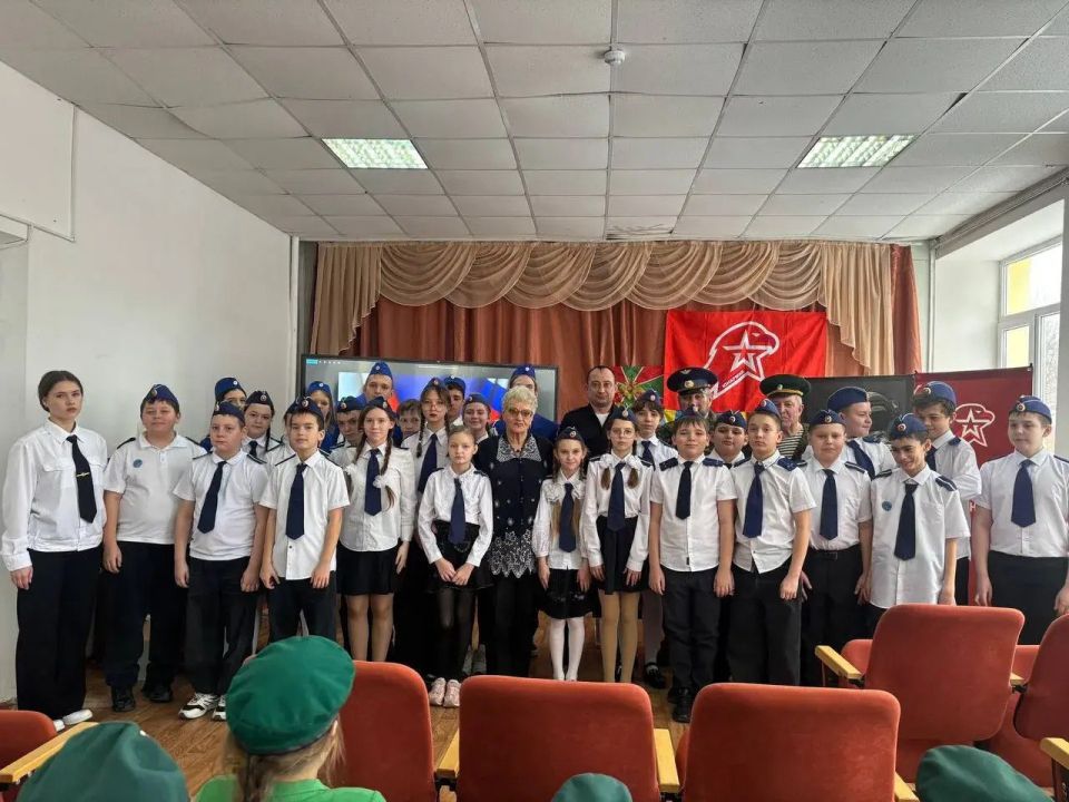 В Каменск-Шахтинском полицейские провели «Урок мужества»