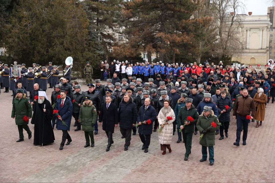 Работники Южной транспортной прокуратуры приняли участие в мероприятиях, посвященных Дню защитника Отечества