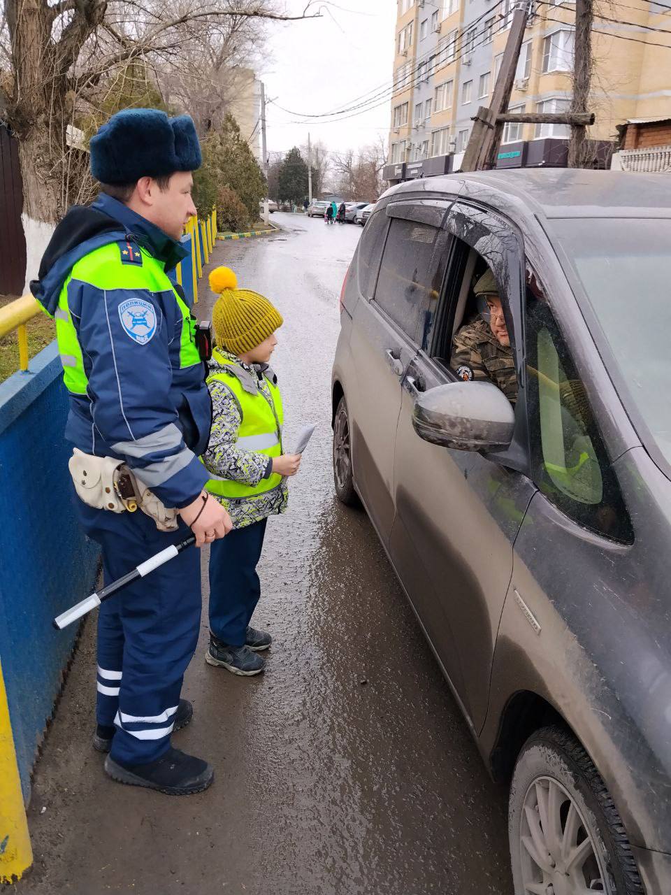 В Батайске прошла акция «Ребёнок-пассажир» В Батайске прошла акция «Ребёнок-пассажир»