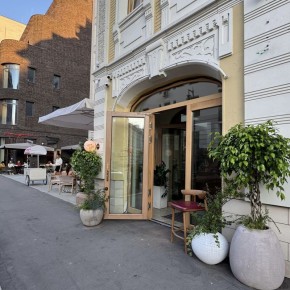 Новый вкус в сердце столицы: ресторан AmPm удивляет изысканным меню