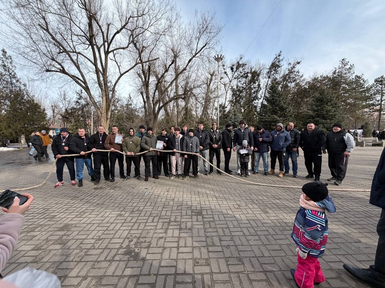 Во время народных гуляний в Волгодонске состоялась Спартакиада среди команд микрорайонов города Во время народных гуляний в Волгодонске состоялась Спартакиада среди команд микрорайонов города