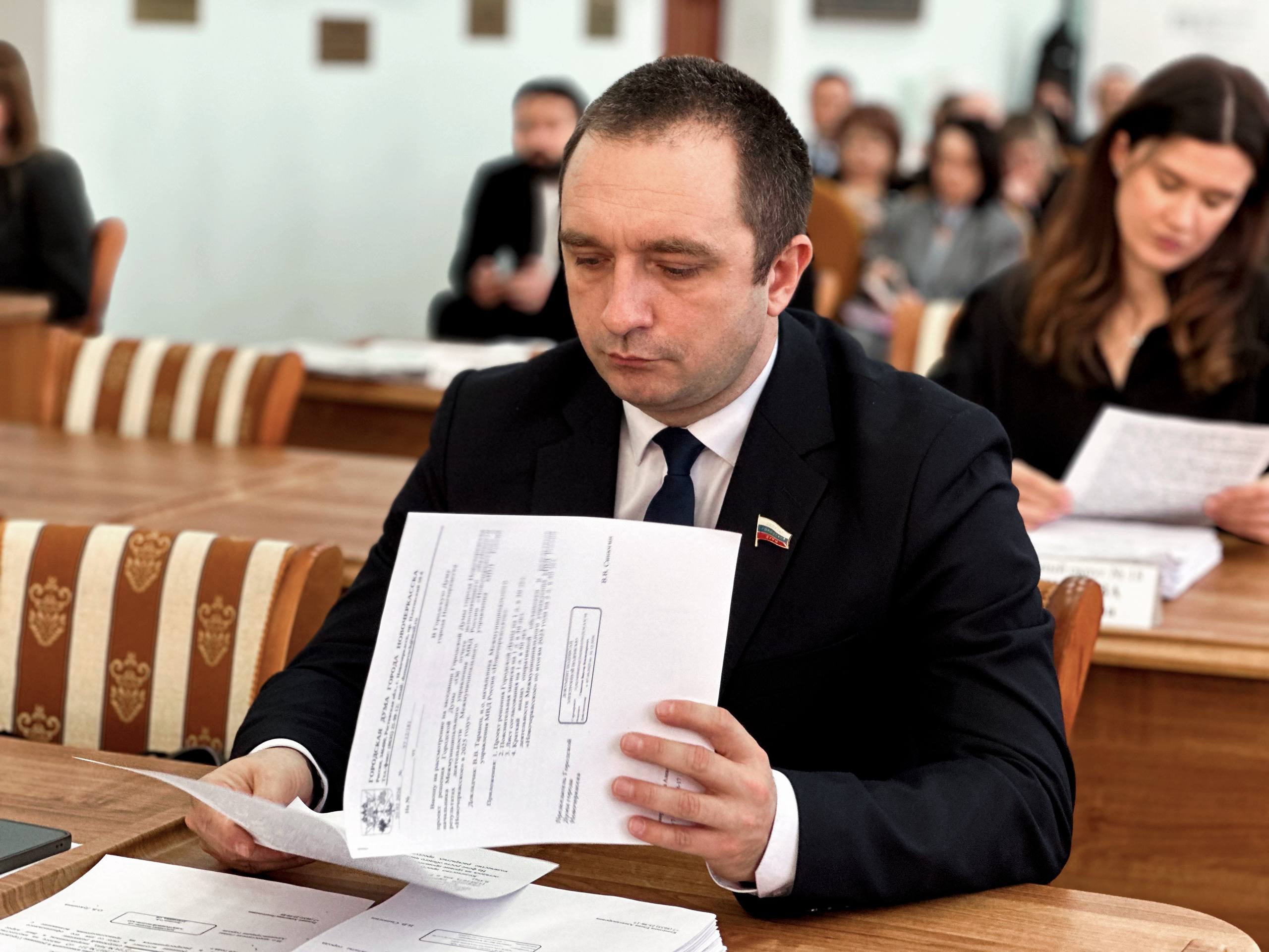 Принял участие в очередном заседании городской Думы Принял участие в очередном заседании городской Думы