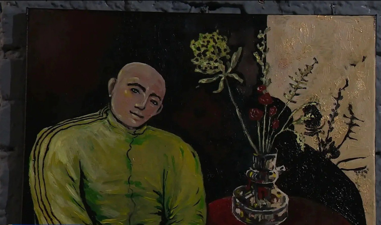 В художественной галерее «Ростов» открылась экспозиция «Я, МНЕ И Т. Д.». На выставке представлена живопись современных художников, скульптура, керамика, фотография и видео-арт