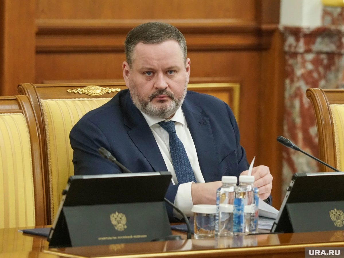 Министр труда раскрыл свою позицию по отмене соцвыплат в пользу жилья