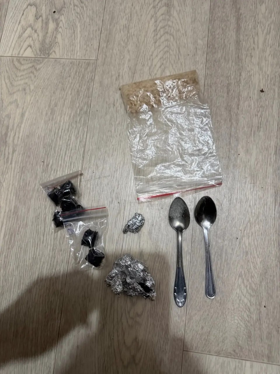 По подозрению в распространении наркотиков в Неклиновском районе полицейские задержали молодого жителя Кагальницкого района По подозрению в распространении наркотиков в Неклиновском районе полицейские задержали молодого жителя Кагальницкого района