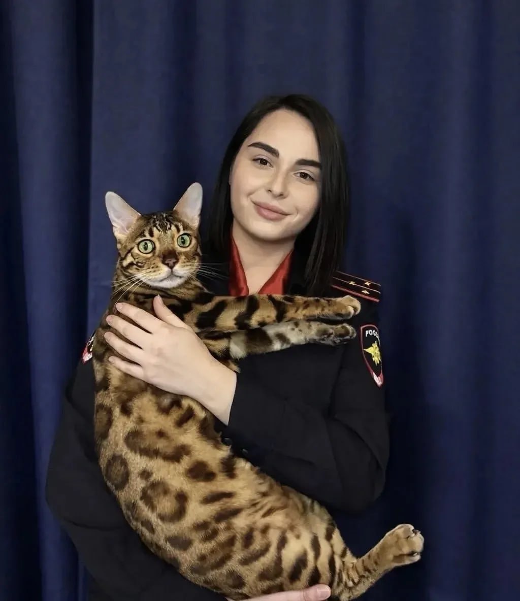 Пушистый первый день весны!