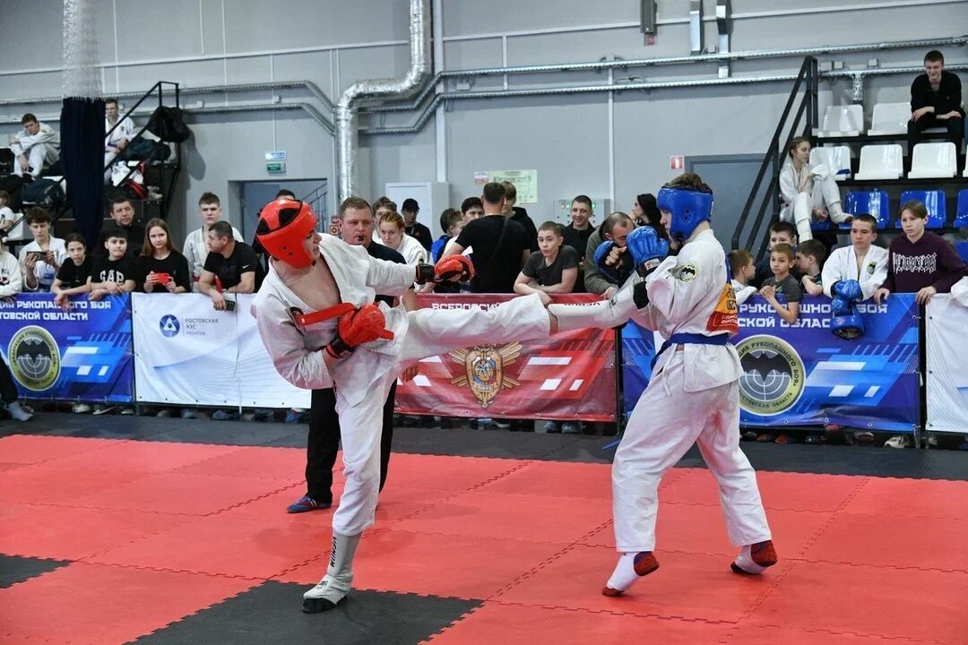 1 марта, в День памяти воинов 6-й роты Псковской дивизии ВДВ, в Центре единоборств Волгодонска при поддержке Ростовской АЭС прошел 19-й турнир по рукопашному бою памяти Героя России гвардии майора Сергея Молодова 1 марта, в День памяти воинов 6-й роты Псковской дивизии ВДВ, в Центре единоборств Волгодонска при поддержке Ростовской АЭС прошел 19-й турнир по рукопашному бою памяти Героя России гвардии майора Сергея Молодова