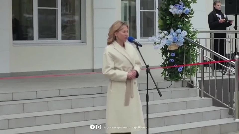 В год своего 90-летия Гимназия имени А. С. Пушкина вновь открыла двери для учеников