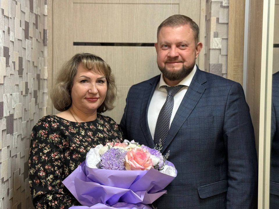 В преддверии 8 Марта встретился с женщинами, чьи близкие встали на защиту нашей страны