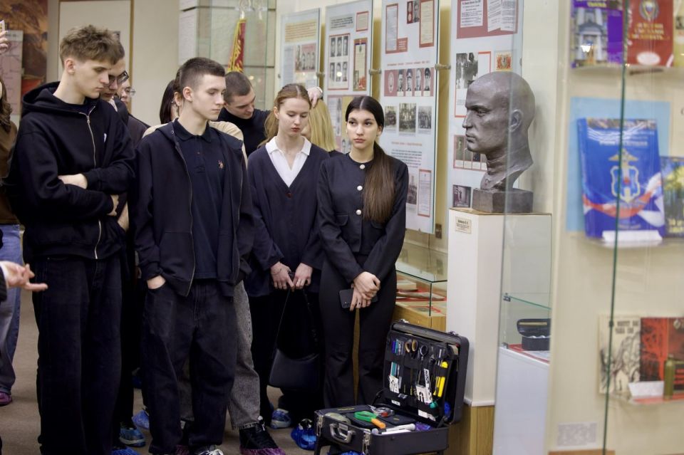 «Эксперты в музее»: в ростовском Главке открылась новая выставка