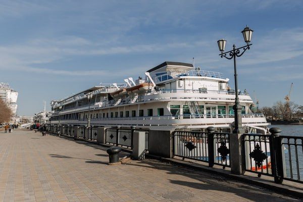 ������ 13 �����: ����� � ��������