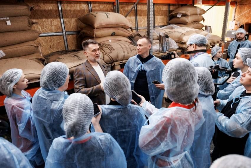 Как на Дону производят кофе, вырезают ковры и выращивают цветы: Сбер провел пресс-тур к успешному малому бизнесу