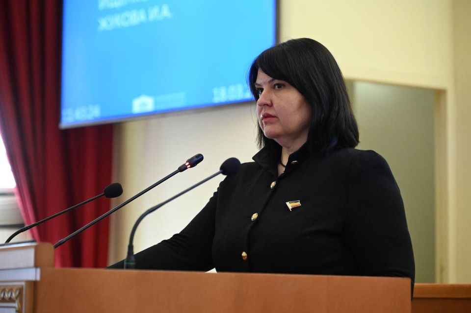 #29_е_заседание_ЗСРО. ДЕПУТАТЫ ПРИНЯЛИ ПОПРАВКИ В ОБЛАСТНОЙ ЗАКОН О МОЛОДЕЖНОЙ ПОЛИТИКЕ, ЗАКРЕПЛЯЮЩИЕ ПОНЯТИЕ «СТУДЕНЧЕСКАЯ СЕМЬЯ»