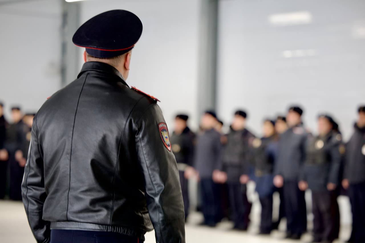 Более 100 ростовских полицейских заступили к охране общественного порядка в выходные дни в донской столице Более 100 ростовских полицейских заступили к охране общественного порядка в выходные дни в донской столице