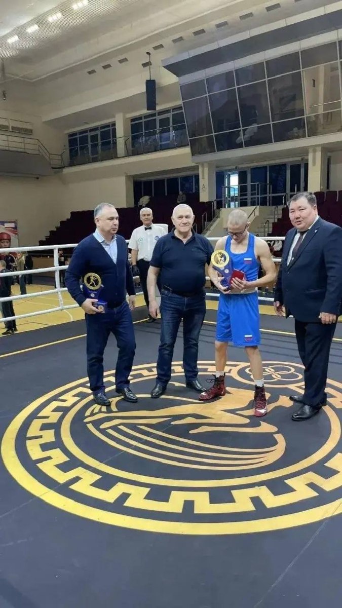 Батайчанин Анатолий Шафардеев стал победителем Первенства ЮФО по боксу Батайчанин Анатолий Шафардеев стал победителем Первенства ЮФО по боксу