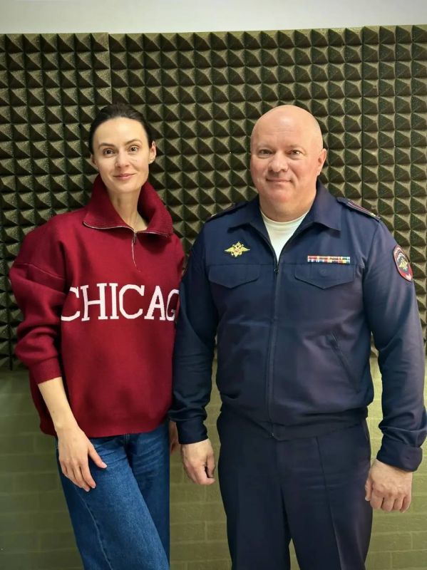 Сегодня в прямом эфире «Радио Шансон» 89.4 в выпуске программы «Диалоги безопасности» в рамках реализации проекта «Безопасность дорожного движения» прозвучала тема: