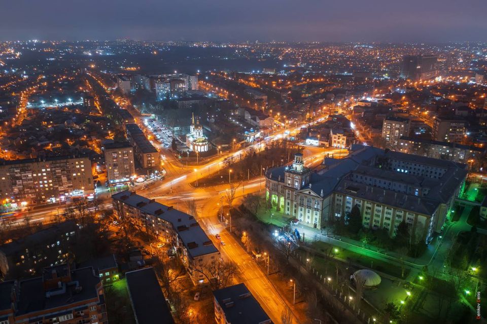 �������� ������ 12 ���, ������ ���������� � ���������� ����: �������� �������� �� ���� � �������