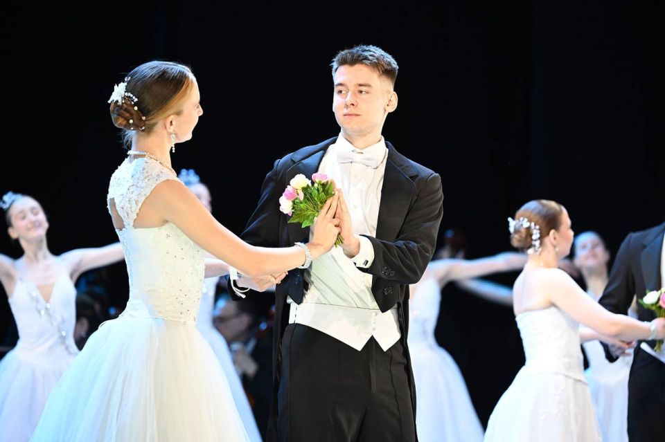 Очевидно, что всемерная поддержка культуры – это государственная задача