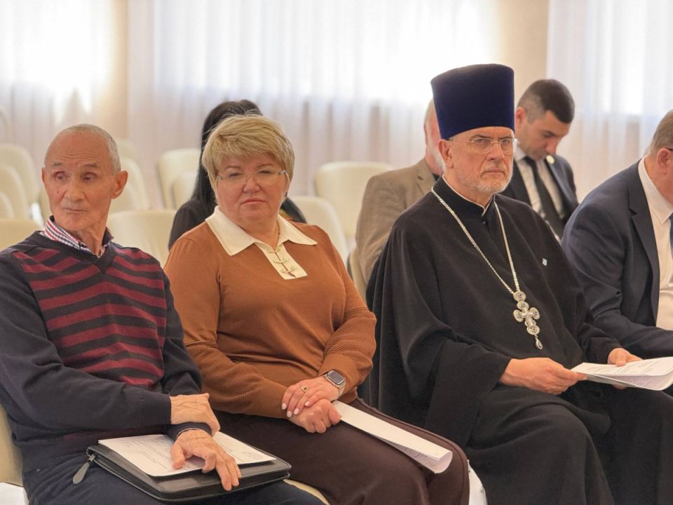 Парк, фонтан, физкультурно-оздоровительный центр: на Общественном совете обсудили, как будет меняться центр Батайска