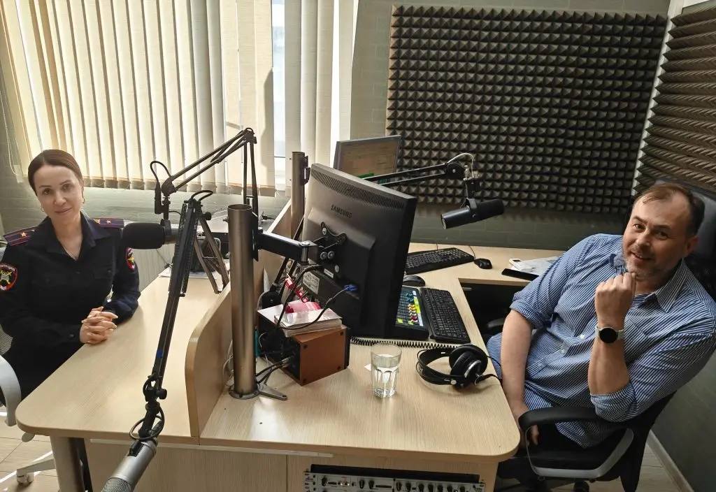 Сегодня в эфире «Love Радио Ростов-на-Дону» 101.6., в рамках Федерального проекта «Безопасность дорожного движения» нацпроекта «Инфраструктура для жизни» прозвучала программа «Диалоги Безопасности»