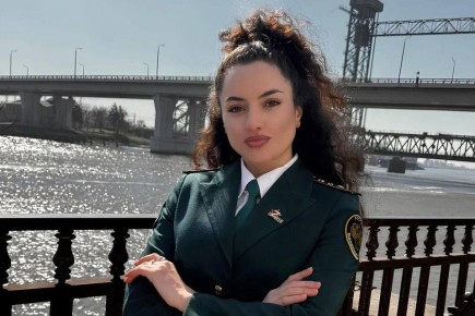 «Я всегда в курсе событий»: как ростовчанка исполнила детскую мечту о строгой форме и стала выступать на международных соревнованиях