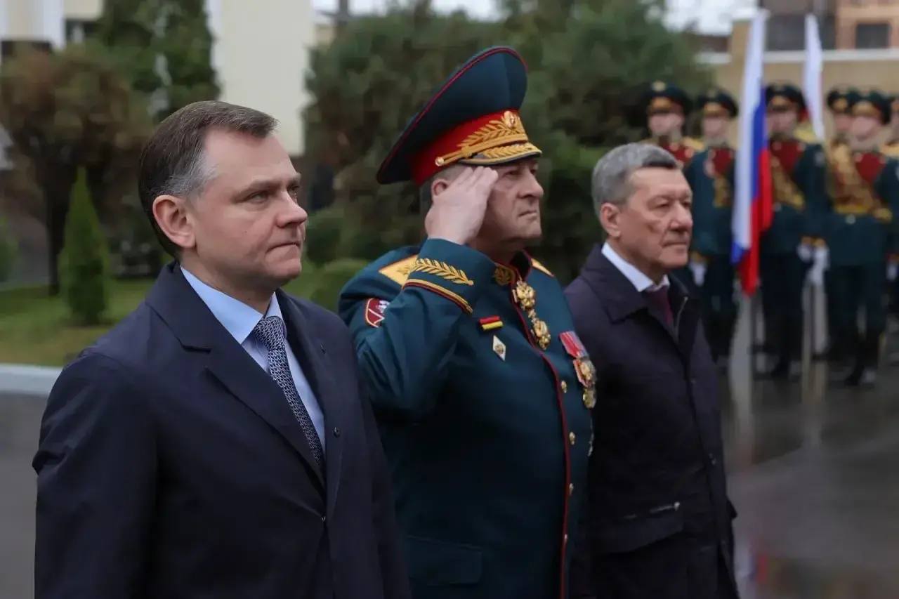 Юрий Слюсарь: Сегодня в России отмечается День войск национальной гвардии Юрий Слюсарь: Сегодня в России отмечается День войск национальной гвардии