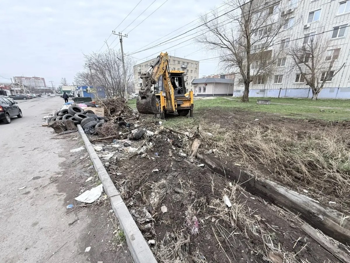 Сегодня в Батайске продолжили субботники в рамках весеннего месячника чистоты Сегодня в Батайске продолжили субботники в рамках весеннего месячника чистоты