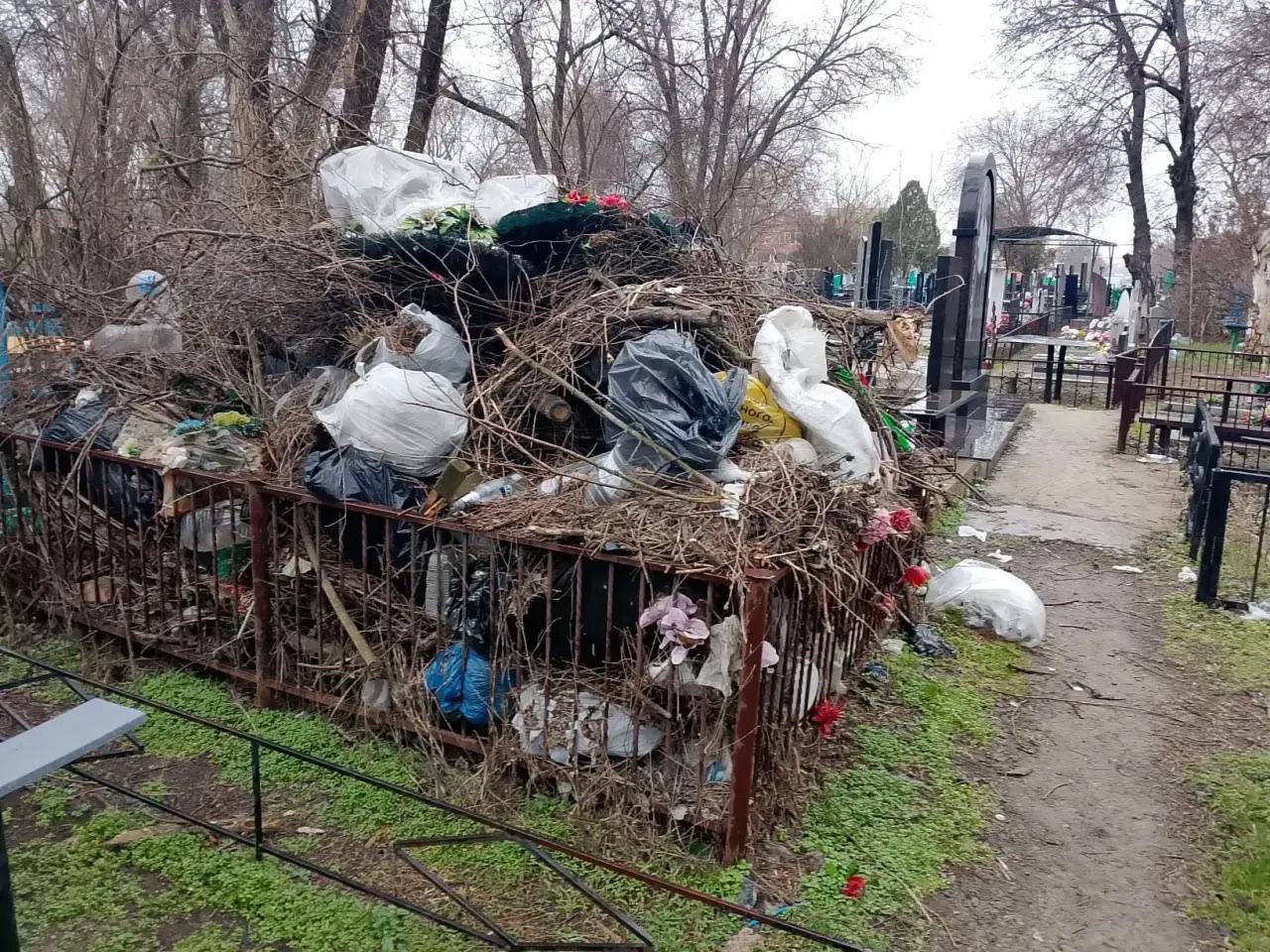 Сегодня на планёрном совещании подробно заслушал Управление ЖКХ по итогам работы за выходные. Месячник чистоты в самом разгаре, темп держим, по отдельным направлениям работу уже усилили