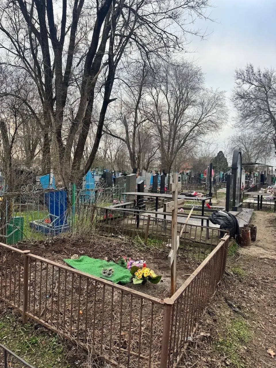 Сегодня на планёрном совещании подробно заслушал Управление ЖКХ по итогам работы за выходные. Месячник чистоты в самом разгаре, темп держим, по отдельным направлениям работу уже усилили Сегодня на планёрном совещании подробно заслушал Управление ЖКХ по итогам работы за выходные. Месячник чистоты в самом разгаре, темп держим, по отдельным направлениям работу уже усилили