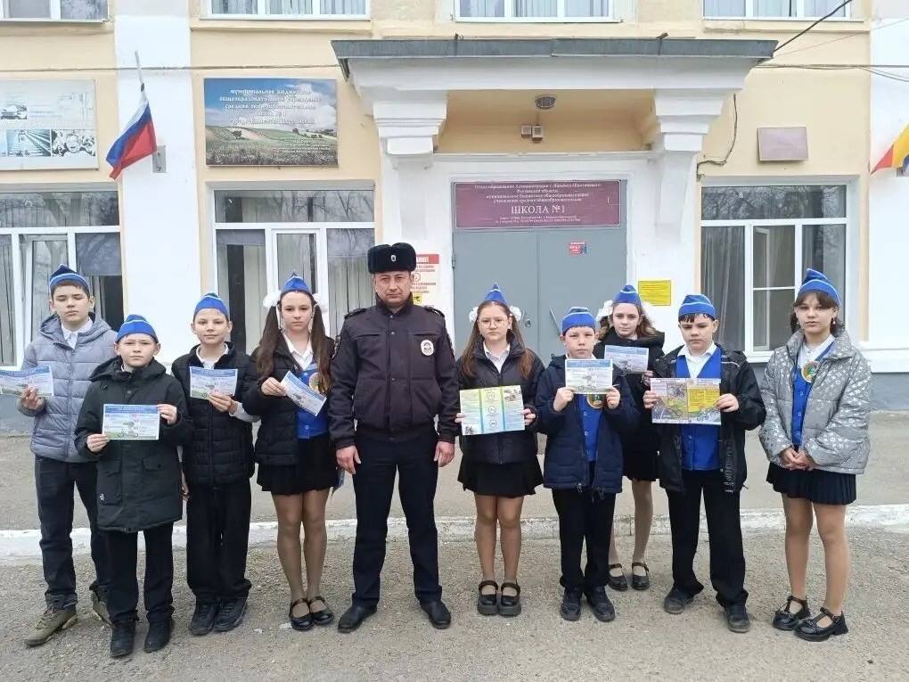 Акция «СИМ - безопасно колесим» в г. Каменске-Шахтинске